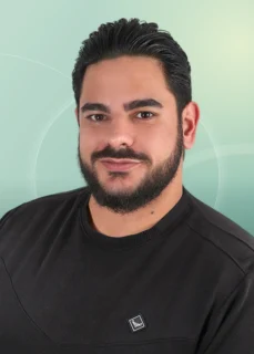 Profilfoto von Emre aus München. Berufswunsch: Helfer/in - Verkauf. Branche: Elektronik.