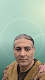 Profilfoto von Arash aus Frankfurt am Main. Berufswunsch: Fachinformatiker/in. Branche: IT, Informatik, Programmierung.