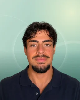 Profilfoto von Dario aus Pforzheim. Berufswunsch: Eventhelfer/in und Fahrer/in. Branche: Events, Messen, Promotion und Keramik, Baustoffe, Bergbau.