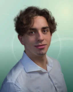 Profilfoto von Rio aus Hamburg. Berufswunsch: Lieferfahrer/in. Branche: Gastronomie, Hotellerie, Tourismus.
