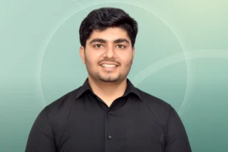 Profilfoto von Lakshay aus Fulda. Berufswunsch: Bankkaufmann/­frau und Barista. Branche: Gastronomie, Hotellerie, Tourismus.
