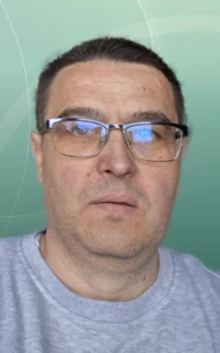 Profilfoto von Denis aus Lünen. Berufswunsch: Abfüller/in und Fahrer/in. Branche: Events, Messen, Promotion und Landwirtschaft, Garten.