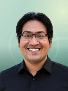 Profilfoto von Erfan aus Berlin. Berufswunsch: Prozessmanager/in - Mikrotechnologie und Prozessmanager/in - Produktionstechnologie. Branche: Elektronik und IT, Informatik, Programmierung.