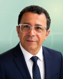 Profilfoto von Ashraf. Berufswunsch: Sachbearbeiter/in. Branche: Verkauf, Handel.
