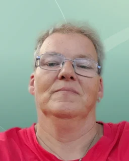 Profilfoto von Katrin aus Cottbus. Berufswunsch: Sicherheitsbeauftragte/r (Werkschutz). Branche: Schutz, Ordnung, Sicherheit.