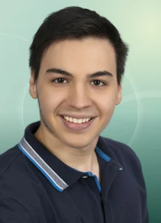 Profilfoto von Deniz aus Ingolstadt. Berufswunsch: Assistent/in – Informatik (allgemeine Informatik) und Cyber-Security-Consultant. Branche: Elektronik und IT, Informatik, Programmierung.