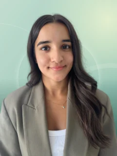 Profilfoto von Alara aus Dietzenbach. Berufswunsch: Bürohelfer/in und Kassierer/in. Branche: Bildung, Pädagogik und Finanzen, Buchhaltung.