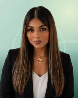 Profilfoto von Jasmin aus Schleiden. Berufswunsch: Kundenberater/in. Branche: Kunsthandwerk, Restaurierung.