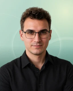 Profilfoto von Felix aus Vaihingen. Berufswunsch: Bürohelfer/in. Branche: Beratung, Consulting.