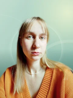 Profilfoto von Paula aus Ludwigsburg. Berufswunsch: Alltagshelfer/in und Artist/in. Branche: Bildung, Pädagogik und Design, Musik, Tanz, Schauspiel.