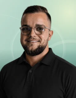 Profilfoto von Patrick aus Wegberg. Berufswunsch: Baustoffprüfer/in. Branche: Logistik, Transport, Verkehr.