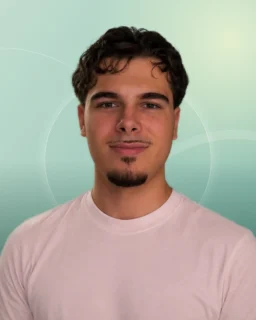 Profilfoto von Yanis aus Seligenstadt. Berufswunsch: Ernährungs- und Fitnessberater/in und Fitnessberater/in. Branche: Beratung, Consulting und Finanzen, Buchhaltung.
