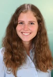 Profilfoto von Denise aus Fulda. Berufswunsch: Gesundheitsmanager/in. Branche: Landwirtschaft, Garten und Projektmanagement.