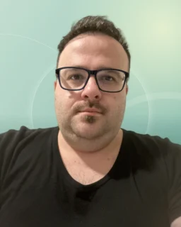 Profilfoto von Fadi aus Minden. Berufswunsch: Berater/in. Branche: Gastronomie, Hotellerie, Tourismus.