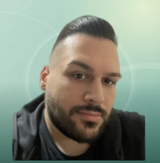 Profilfoto von Francesco aus Karlsruhe. Berufswunsch: Callcenter Agent/in. Branche: Kundenservice.