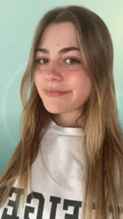 Profilfoto von Daria aus Andernach. Berufswunsch: Telefonist/in. Branche: Bildung, Pädagogik und Events, Messen, Promotion.