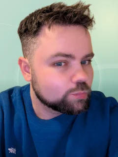 Profilfoto von Pascal aus Leverkusen. Berufswunsch: Helfer/in - Verkauf und Kassierer/in. Branche: Elektronik und Lebensmittel, Getränke.