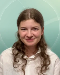 Profilfoto von Lisa aus Strasbourg. Berufswunsch: Lieferfahrer/in. Branche: Logistik, Transport, Verkehr und Schutz, Ordnung, Sicherheit.