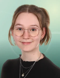 Profilfoto von Pia aus Zittau. Berufswunsch: Helfer/in. Branche: Produktion, Fertigung.