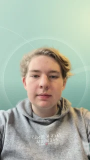 Profilfoto von Kilian aus Hude (Oldenburg). Berufswunsch: Elektroniker/in – Automatisierungstechnik (Industrie). Branche: Elektronik und Landwirtschaft, Garten.