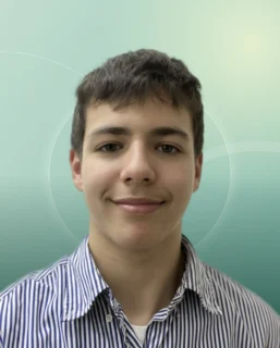 Profilfoto von Deniz aus Offenbach am Main. Berufswunsch: Elektroniker/in – Energie- und Gebäudetechnik. Branche: Elektronik.