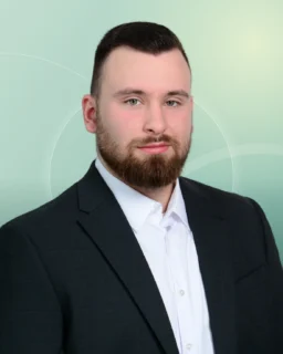 Profilfoto von Constantin aus Heinsberg. Berufswunsch: Assistent/in – Hotelmanagement. Branche: Gastronomie, Hotellerie, Tourismus.