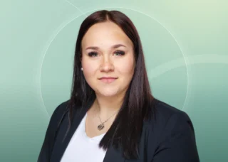 Profilfoto von Jasmin aus Offenbach am Main. Berufswunsch: Immobilienkaufmann/-frau und Kaufmann/-frau – Büromanagement. Branche: Bauwesen, Architektur und Beratung, Consulting.