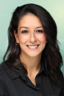 Profilfoto von Simona aus Köln. Berufswunsch: Content-Manager/in und Datenschutzbeauftragte/r. Branche: Events, Messen, Promotion und Marketing, Werbung.