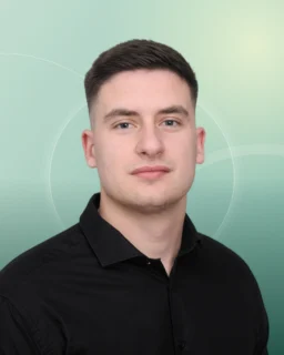 Profilfoto von Dino aus Štutgart. Berufswunsch: 3D-Designer/in und Ingenieur/in – Maschinenbau. Branche: Metall, Maschinenbau.