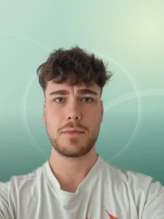 Profilfoto von Gianluca aus Würzburg. Berufswunsch: Servicekraft. Branche: Kundenservice.