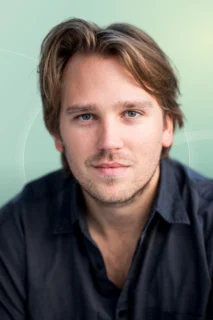 Profilfoto von Marvin aus Passau. Berufswunsch: Schauspieler/in und Musiker/in. Branche: Beratung, Consulting.