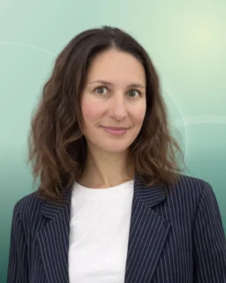 Profilfoto von Iryna aus Ulm. Berufswunsch: Fachmann/-frau – Bürokommunikation und Sekretär/in – Gesundheitswesen. Branche: Beratung, Consulting und Logistik, Transport, Verkehr.
