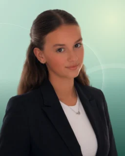 Profilfoto von Sara aus Wegberg. Berufswunsch: Babysitter/in und Baggerfahrer/in. Branche: Landwirtschaft, Garten und Medizin, Psychologie, Pflege.