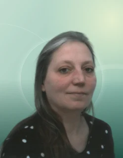 Profilfoto von Nadine aus Duisburg. Berufswunsch: Bürohelfer/in. Branche: IT, Informatik, Programmierung und Kundenservice.