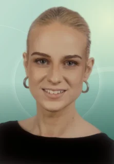 Profilfoto von Eyleen-Chiara aus Leverkusen. Berufswunsch: Lieferfahrer/in und Paketzusteller/in. Branche: Haushalt, Babysitting.