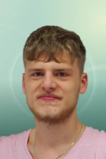 Profilfoto von David aus Seelze. Berufswunsch: Fachlagerist/in. Branche: Logistik, Transport, Verkehr.