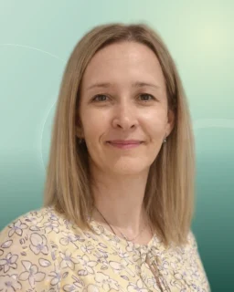 Profilfoto von Olena aus Delmenhorst. Berufswunsch: Erzieher/in und Lehrer/in. Branche: Bildung, Pädagogik.