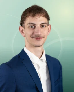 Profilfoto von Eric aus Bremerhaven. Berufswunsch: Betriebswirt/in - Logistik und Immobilienkaufmann/-frau. Branche: Bauwesen, Architektur und Gastronomie, Hotellerie, Tourismus.
