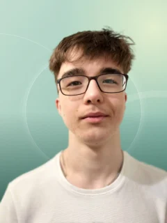 Profilfoto von Roman aus Siegen. Berufswunsch: Abteilungsleiter/in. Branche: Elektronik.