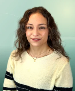 Profilfoto von Carina aus Kassel. Berufswunsch: Bürohelfer/in. Branche: Beratung, Consulting und Gastronomie, Hotellerie, Tourismus.