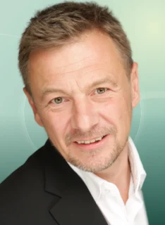 Profilfoto von Dirk aus Bochum. Berufswunsch: Reinigungskraft. Branche: Kundenservice und Logistik, Transport, Verkehr.