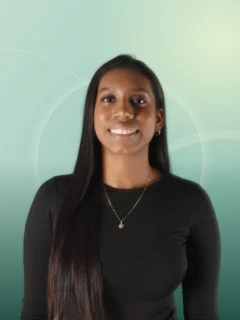Profilfoto von Sara aus Dortmund. Berufswunsch: Alltagshelfer/in und Assistent/in – Controlling. Branche: Gastronomie, Hotellerie, Tourismus.