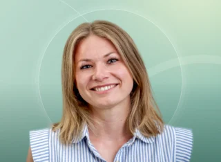 Profilfoto von Laurien aus Niederalteich. Berufswunsch: Kellner/in. Branche: Events, Messen, Promotion und Gastronomie, Hotellerie, Tourismus.