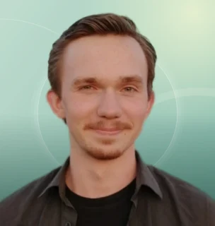 Profilfoto von Simon aus Köthen. Berufswunsch: Industriemeister/in – Medizintechnik. Branche: Elektronik und Management.