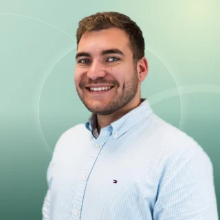 Profilfoto von Marco aus Vechelde. Berufswunsch: Assistenz der Geschäftsführung und Betriebswirt/in - Logistik. Branche: Lebensmittel, Getränke und Logistik, Transport, Verkehr.