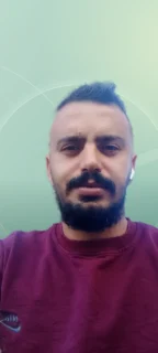 Profilfoto von Yunus aus Norderstedt. Berufswunsch: Warenverräumer/in. Branche: Logistik, Transport, Verkehr.