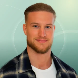 Profilfoto von Lasse aus Kiel. Berufswunsch: Callcenter Agent/in. Branche: Beratung, Consulting.
