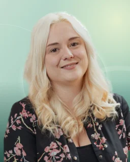 Profilfoto von Katrin aus Siegburg. Berufswunsch: Medienmanager/in und Medienpädagoge/-pädagogin. Branche: Beratung, Consulting und Bildung, Pädagogik.