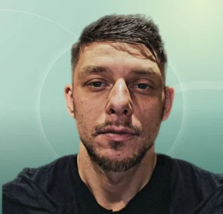 Profilfoto von Bartosz. Berufswunsch: Fahrer/in. Branche: Logistik, Transport, Verkehr.