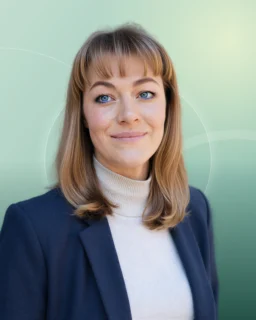 Profilfoto von Simone aus Bamberg. Berufswunsch: Museologe/Museologin. Branche: Bildung, Pädagogik und Medien, Verlag, Druck.
